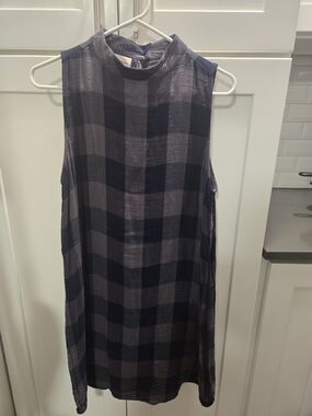 cloth & stone Sleeveless Midi Dress in Navy and Gray Plaid